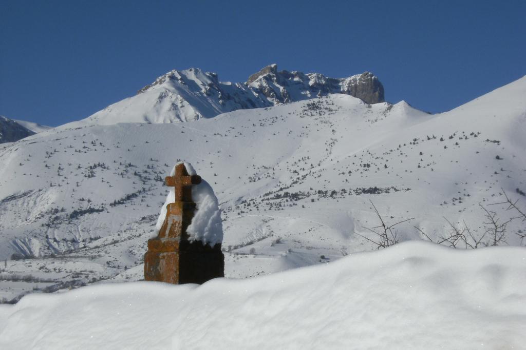 Le Clos de Lumière La Roche-des-Arnauds Esterno foto