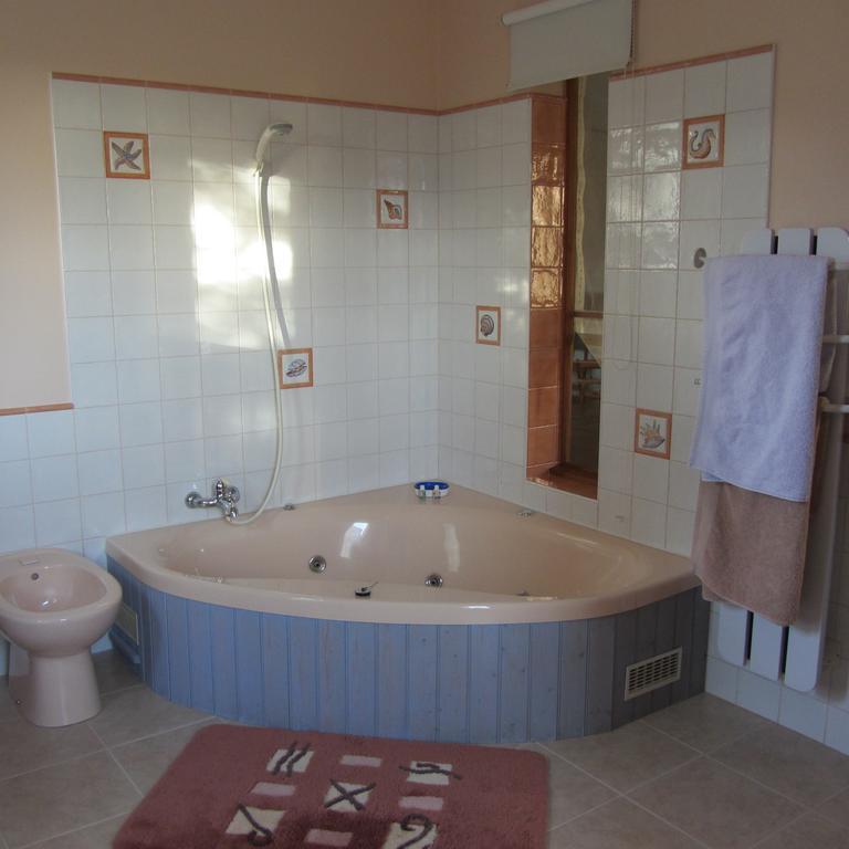 Le Clos de Lumière La Roche-des-Arnauds Camera foto